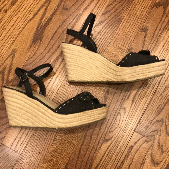 Madden Girl - Picture 2 of 8